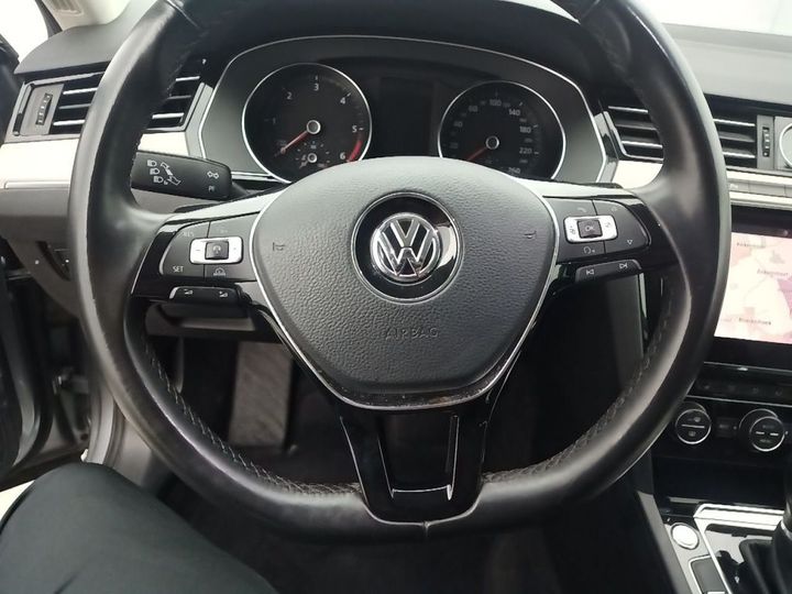 Photo 30 VIN: WVWZZZ3CZJE255708 - VOLKSWAGEN PASSAT 