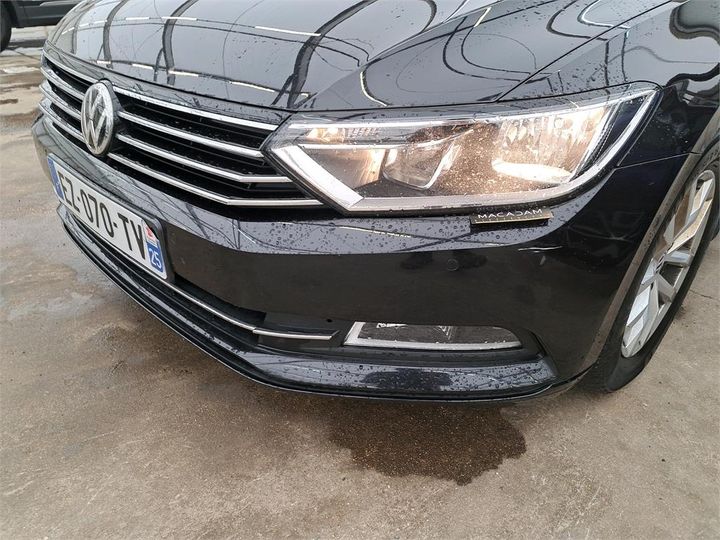 Photo 21 VIN: WVWZZZ3CZJE255988 - VOLKSWAGEN PASSAT 