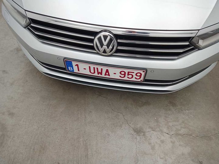 Photo 5 VIN: WVWZZZ3CZJE256162 - VOLKSWAGEN PASSAT 