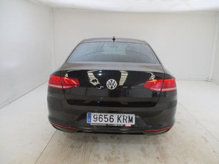 Photo 29 VIN: WVWZZZ3CZJE261175 - VOLKSWAGEN PASSAT 