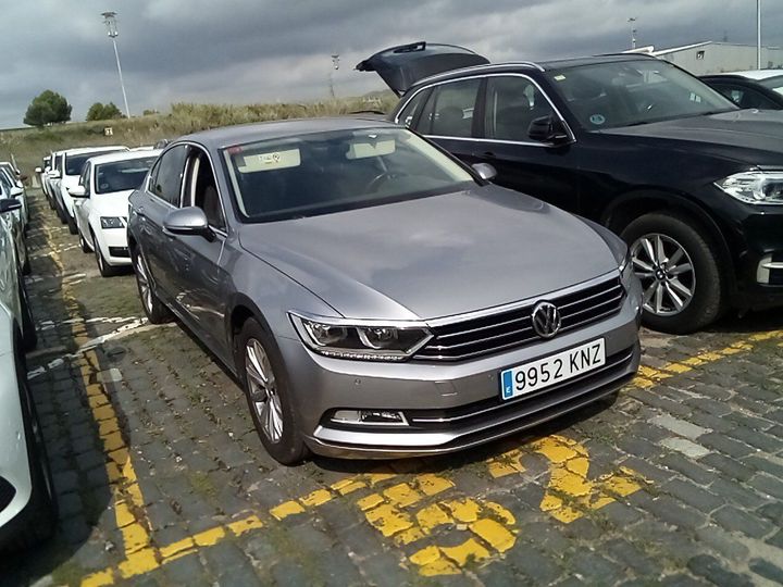 Photo 24 VIN: WVWZZZ3CZJE262240 - VOLKSWAGEN PASSAT 