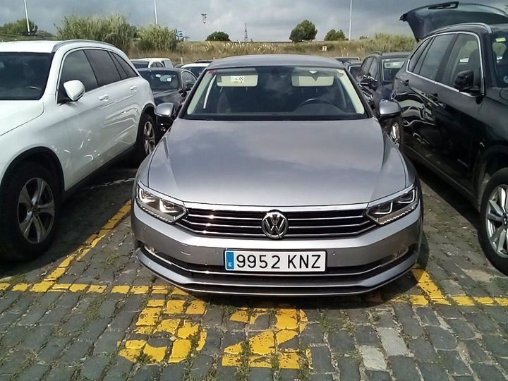 Photo 35 VIN: WVWZZZ3CZJE262240 - VOLKSWAGEN PASSAT 