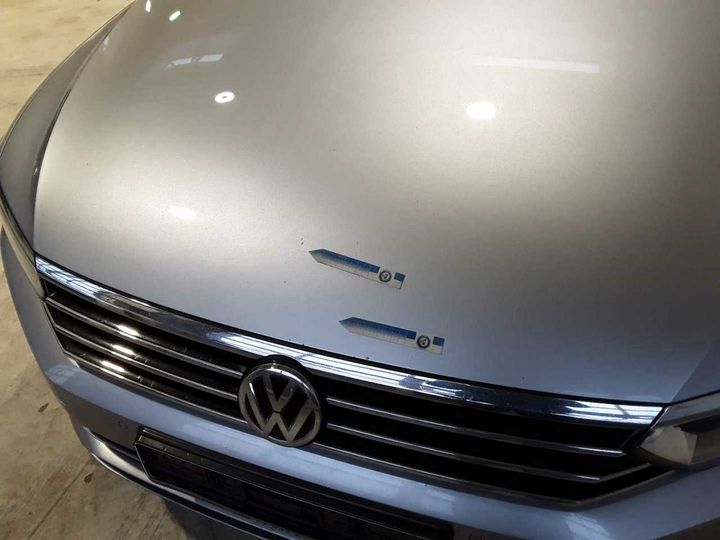 Photo 29 VIN: WVWZZZ3CZJE263988 - VOLKSWAGEN PASSAT 