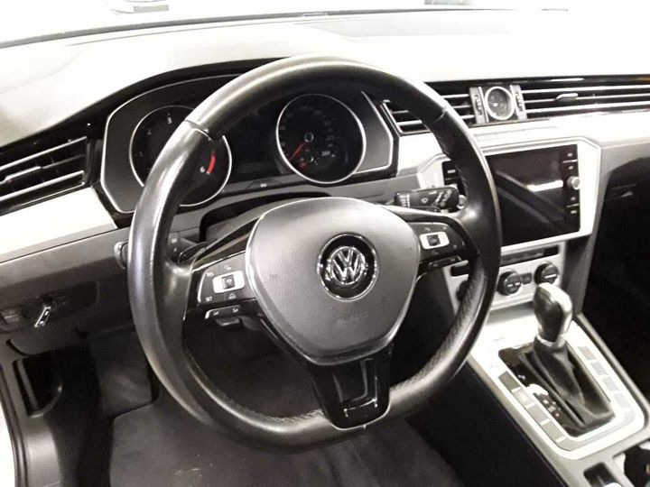 Photo 18 VIN: WVWZZZ3CZJP002742 - VOLKSWAGEN PASSAT 