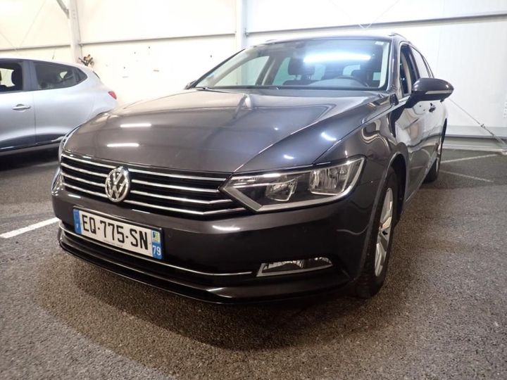 Photo 1 VIN: WVWZZZ3CZJP002826 - VOLKSWAGEN PASSAT 