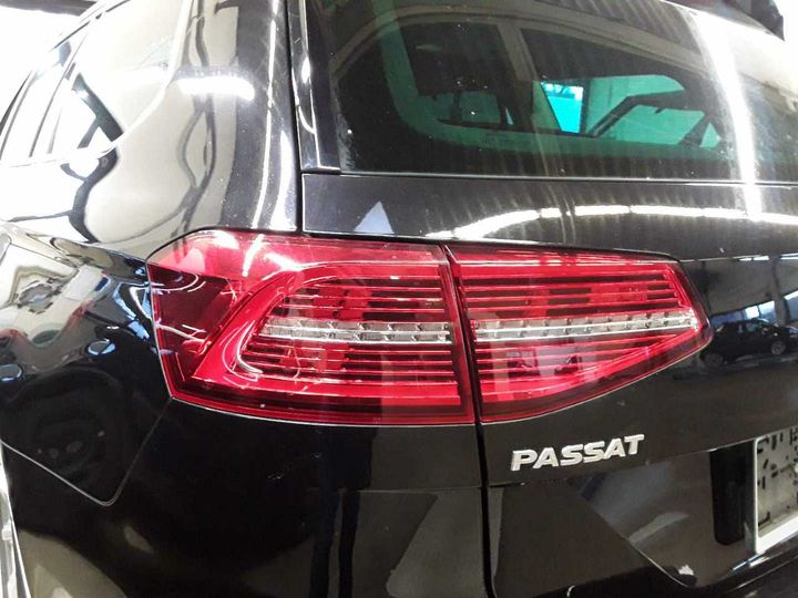 Photo 23 VIN: WVWZZZ3CZJP005402 - VOLKSWAGEN PASSAT 