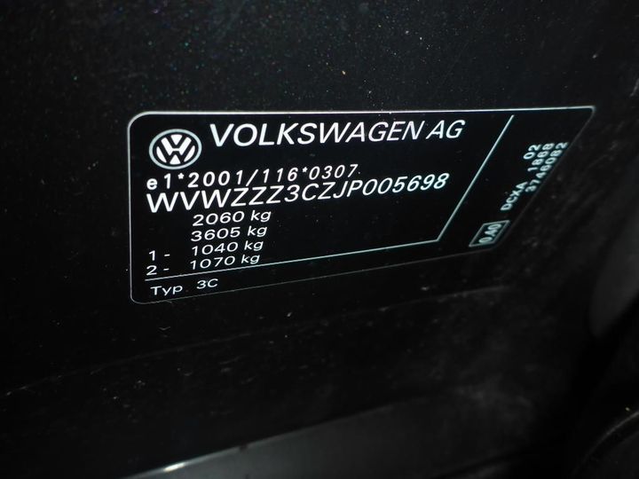 Photo 17 VIN: WVWZZZ3CZJP005698 - VOLKSWAGEN PASSAT 