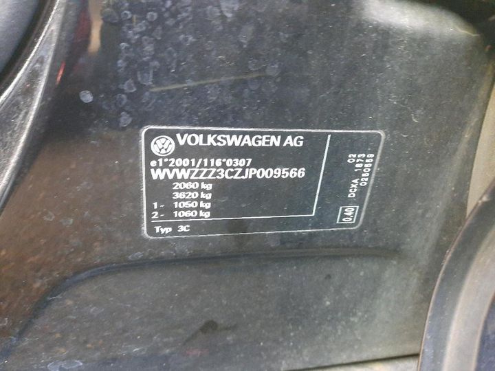 Photo 8 VIN: WVWZZZ3CZJP009566 - VOLKSWAGEN PASSAT 