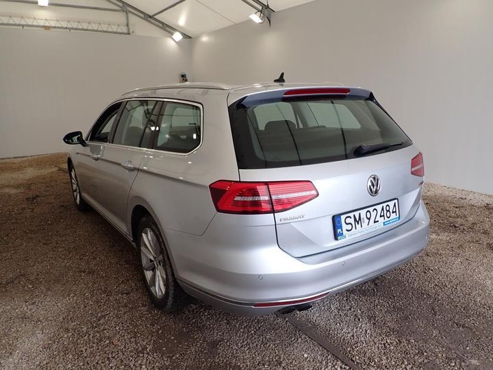 Photo 3 VIN: WVWZZZ3CZJP010168 - VOLKSWAGEN PASSAT 