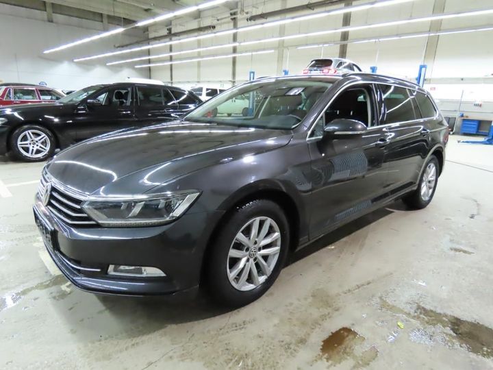 Photo 1 VIN: WVWZZZ3CZJP010198 - VOLKSWAGEN PASSAT 