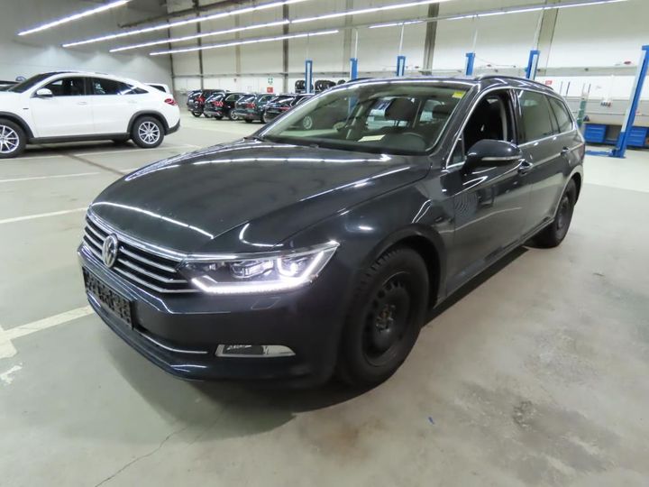 Photo 1 VIN: WVWZZZ3CZJP015196 - VOLKSWAGEN PASSAT 