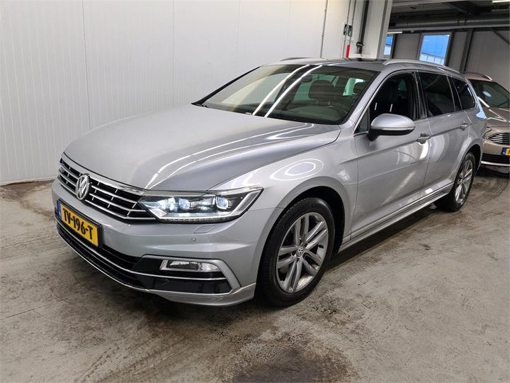 Photo 1 VIN: WVWZZZ3CZKE001333 - VOLKSWAGEN PASSAT 