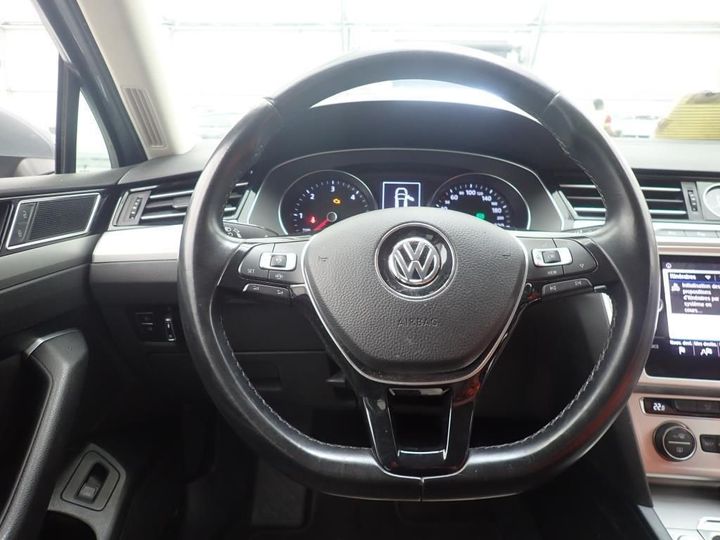 Photo 9 VIN: WVWZZZ3CZKE002141 - VOLKSWAGEN PASSAT 