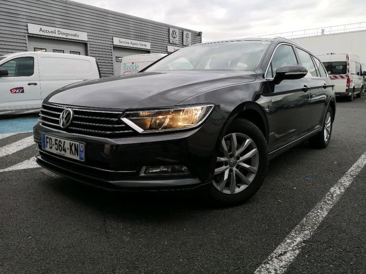 Photo 1 VIN: WVWZZZ3CZKE002731 - VOLKSWAGEN PASSAT SW 