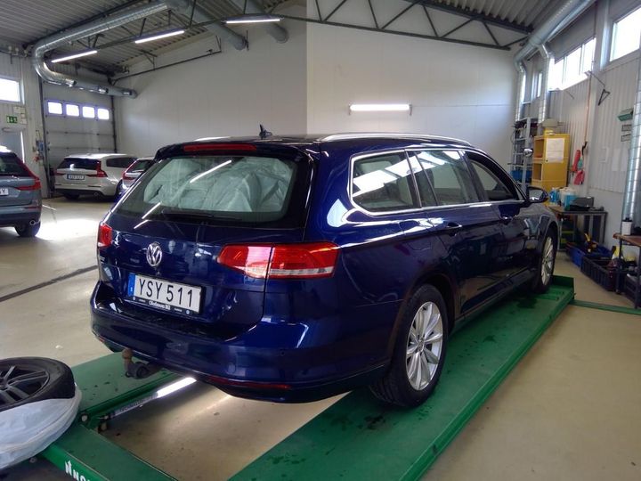 Photo 2 VIN: WVWZZZ3CZKE016166 - VOLKSWAGEN PASSAT 