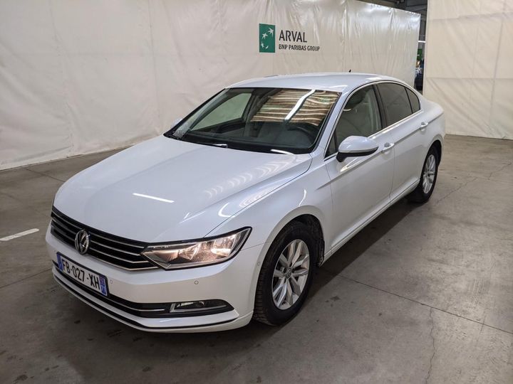 Photo 1 VIN: WVWZZZ3CZKE017084 - VOLKSWAGEN PASSAT 