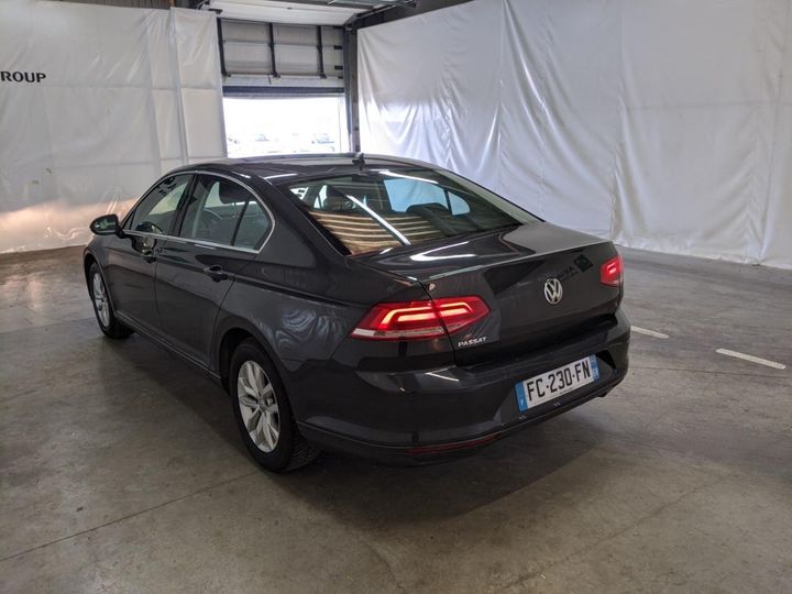 Photo 2 VIN: WVWZZZ3CZKE017501 - VOLKSWAGEN PASSAT 