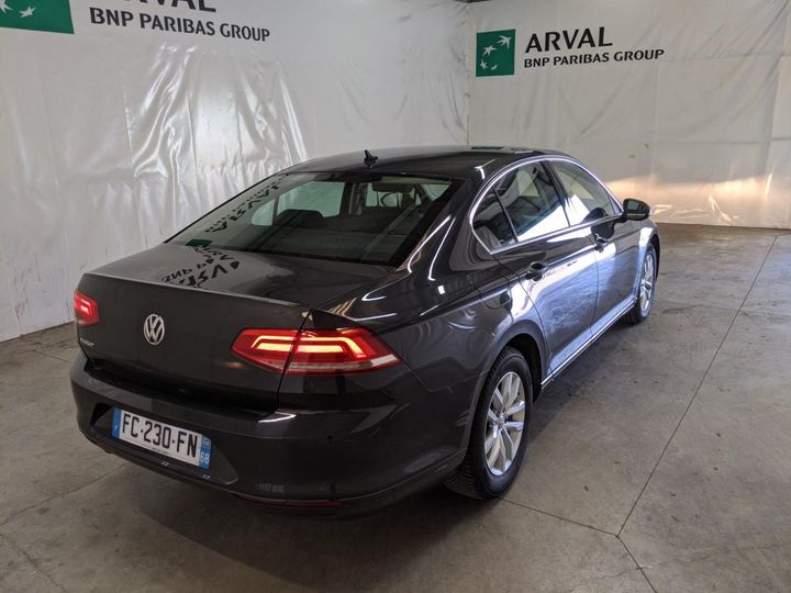 Photo 3 VIN: WVWZZZ3CZKE017501 - VOLKSWAGEN PASSAT 