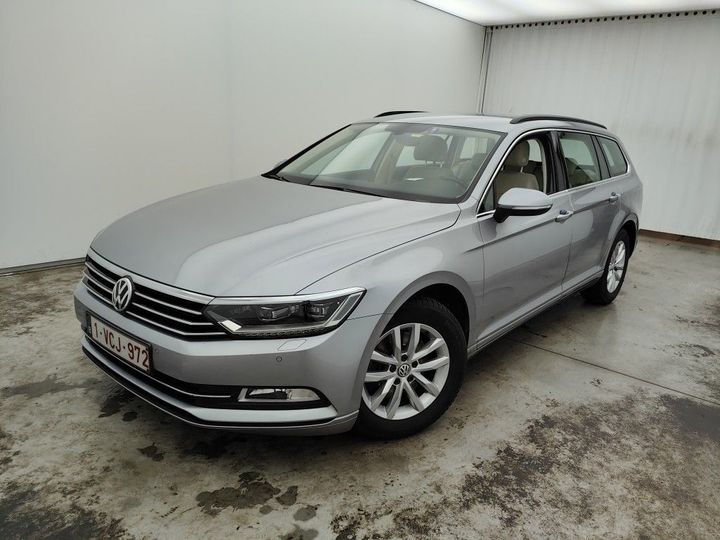 Photo 1 VIN: WVWZZZ3CZKE019329 - VOLKSWAGEN PASSAT 