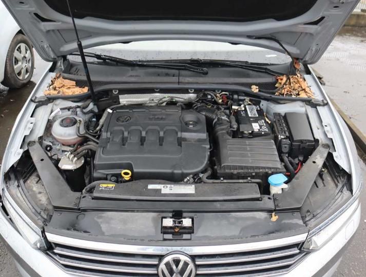 Photo 18 VIN: WVWZZZ3CZKE019631 - VOLKSWAGEN PASSAT 