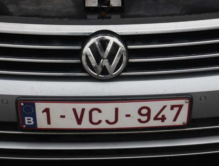 Photo 5 VIN: WVWZZZ3CZKE019631 - VOLKSWAGEN PASSAT 