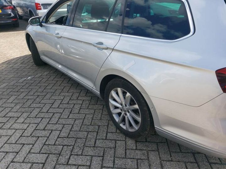 Photo 4 VIN: WVWZZZ3CZKE023857 - VOLKSWAGEN PASSAT 