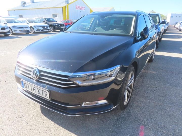 Photo 0 VIN: WVWZZZ3CZKE036214 - VOLKSWAGEN PASSAT 