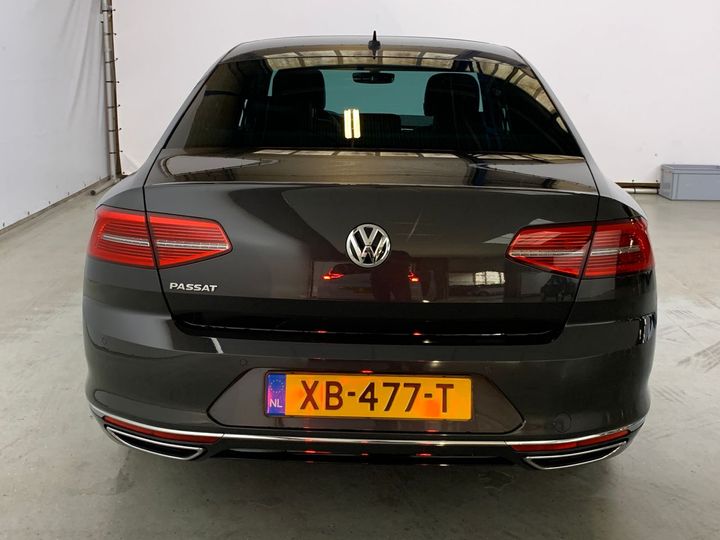 Photo 12 VIN: WVWZZZ3CZKE037383 - VOLKSWAGEN PASSAT 