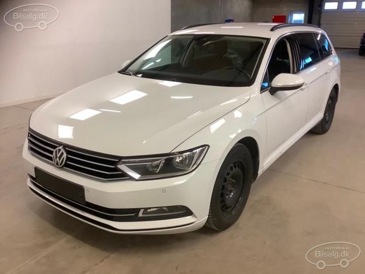 Photo 1 VIN: WVWZZZ3CZKE040830 - VOLKSWAGEN PASSAT 