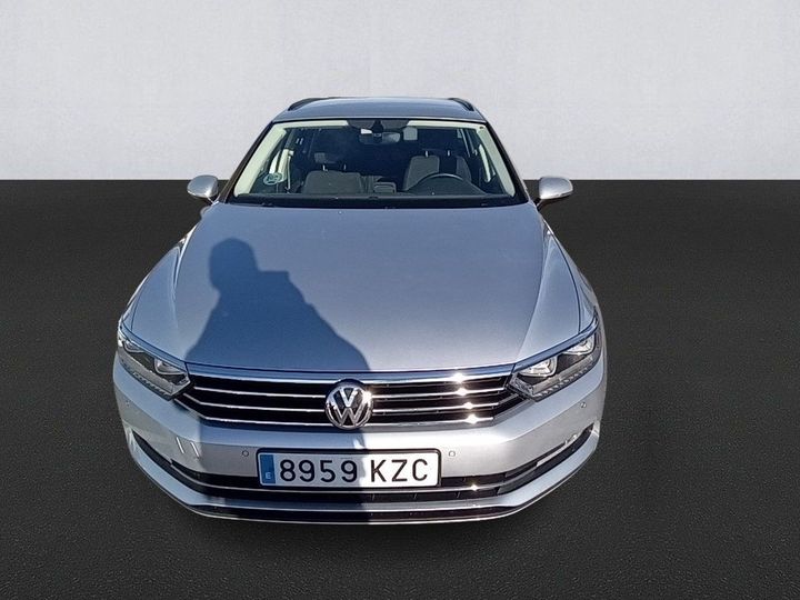 Photo 1 VIN: WVWZZZ3CZKE044878 - VOLKSWAGEN PASSAT 