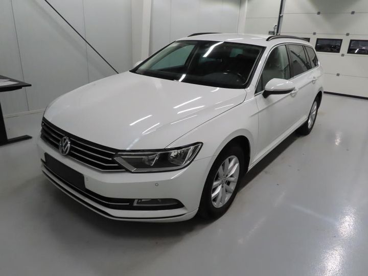 Photo 0 VIN: WVWZZZ3CZKE045132 - VOLKSWAGEN PASSAT 