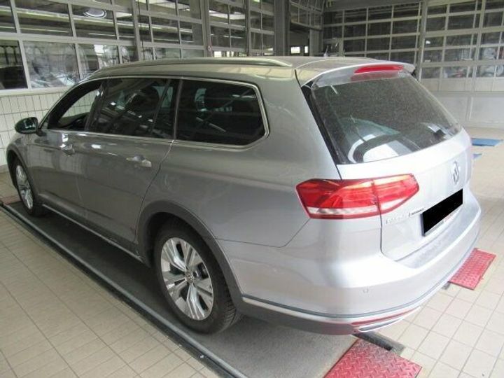 Photo 2 VIN: WVWZZZ3CZKE045857 - VOLKSWAGEN PASSAT ESTATE WAGON 