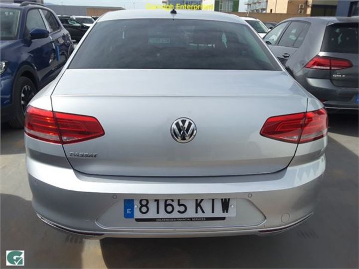 Photo 13 VIN: WVWZZZ3CZKE049033 - VOLKSWAGEN PASSAT 