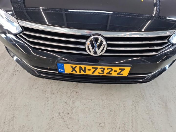 Photo 4 VIN: WVWZZZ3CZKE053257 - VW PASSAT 