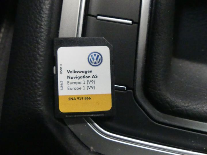 Photo 11 VIN: WVWZZZ3CZKE057001 - VOLKSWAGEN PASSAT VARIANT COMFORTLINE BMT 