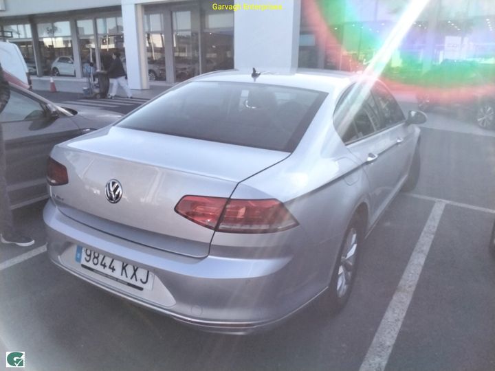 Photo 7 VIN: WVWZZZ3CZKE057023 - VOLKSWAGEN PASSAT 