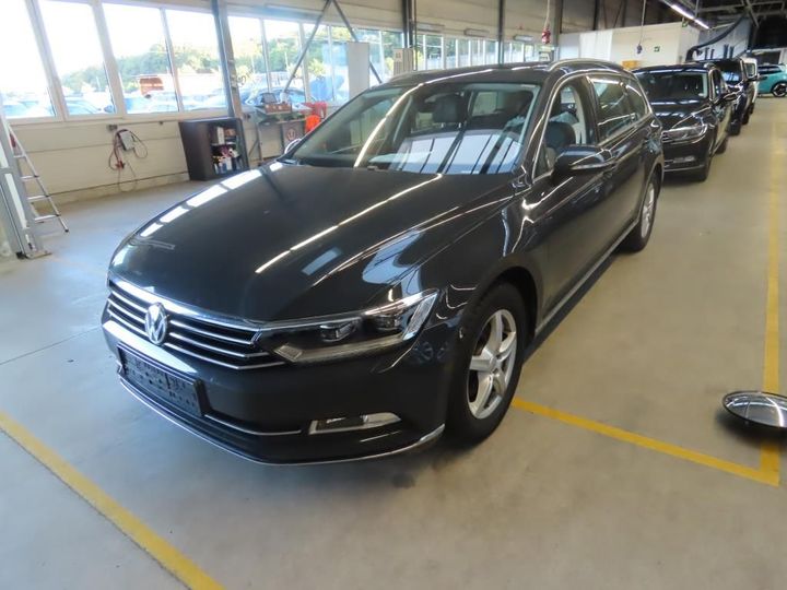 Photo 1 VIN: WVWZZZ3CZKE057895 - VOLKSWAGEN PASSAT 