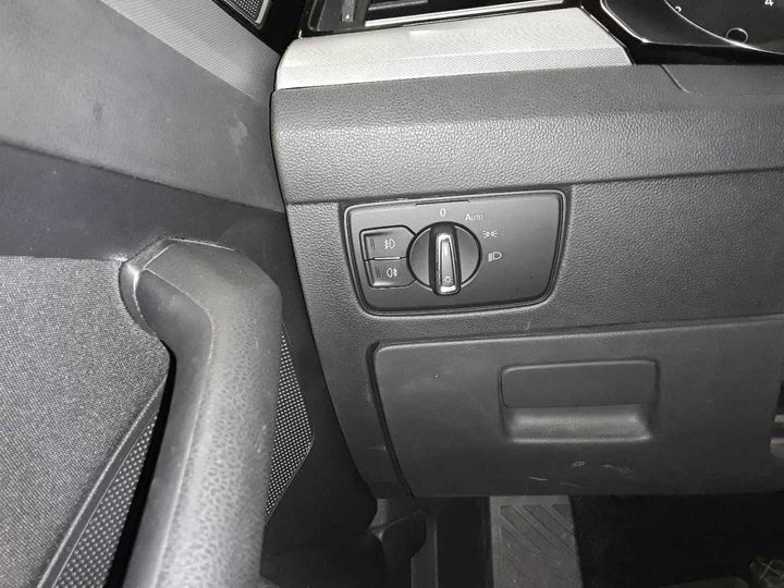 Photo 15 VIN: WVWZZZ3CZKE063722 - VOLKSWAGEN PASSAT 