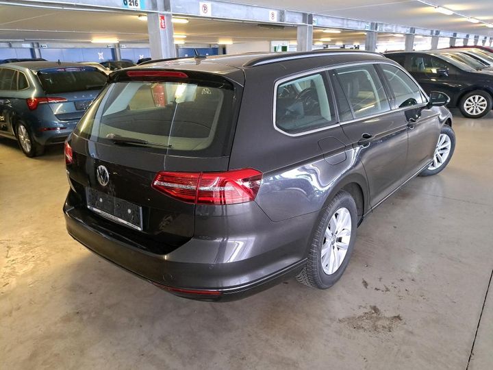 Photo 1 VIN: WVWZZZ3CZKE065754 - VOLKSWAGEN PASSAT 