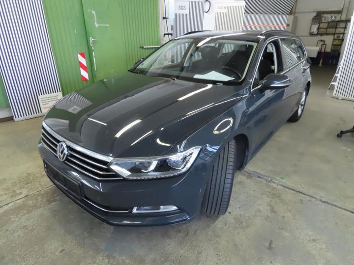 Photo 1 VIN: WVWZZZ3CZKE070603 - VOLKSWAGEN PASSAT 