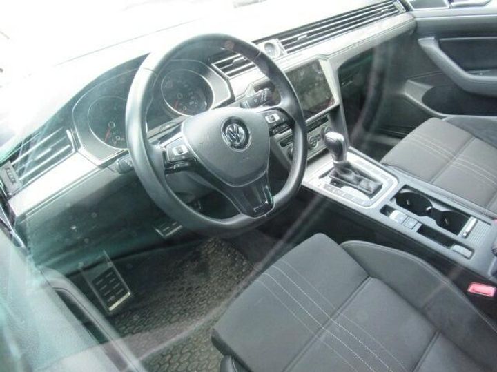 Photo 8 VIN: WVWZZZ3CZKE074058 - VOLKSWAGEN PASSAT 