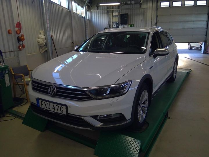 Photo 0 VIN: WVWZZZ3CZKE077534 - VOLKSWAGEN PASSAT 