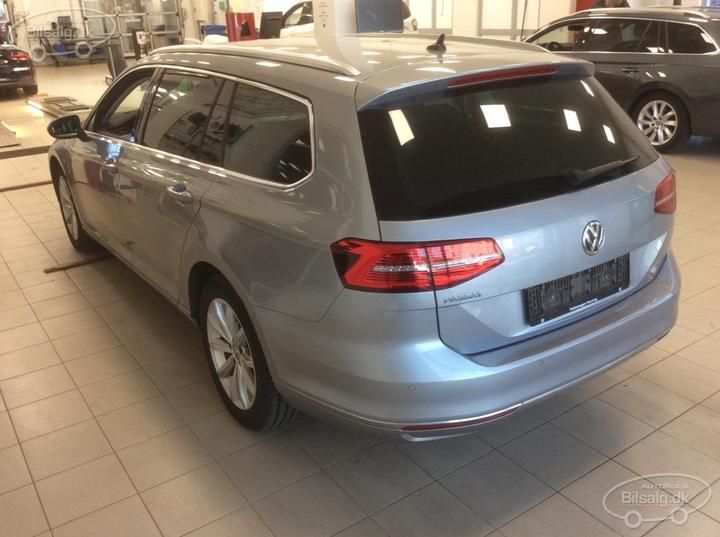 Photo 10 VIN: WVWZZZ3CZKE078088 - VOLKSWAGEN PASSAT 