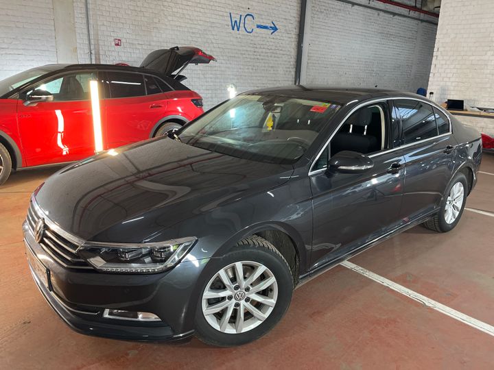 Photo 1 VIN: WVWZZZ3CZKE079167 - VOLKSWAGEN PASSAT 