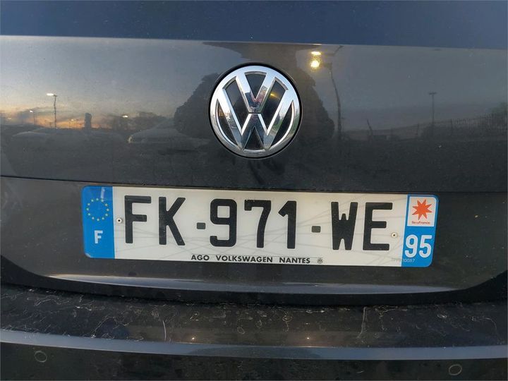 Photo 5 VIN: WVWZZZ3CZKE084215 - VOLKSWAGEN PASSAT 