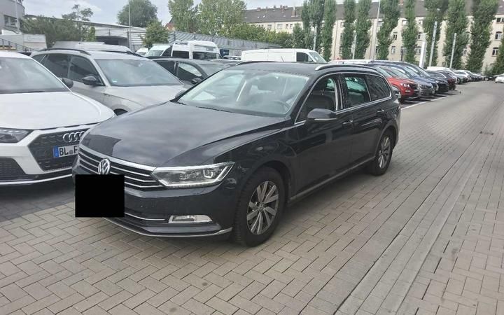 Photo 1 VIN: WVWZZZ3CZKE084848 - VOLKSWAGEN PASSAT 