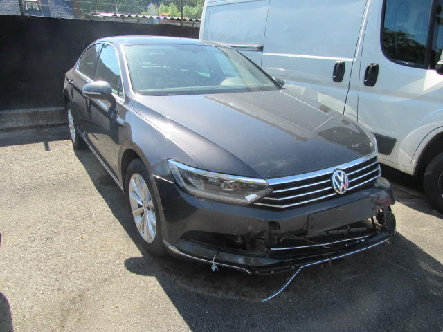 Photo 4 VIN: WVWZZZ3CZKE085957 - VOLKSWAGEN PASSAT 