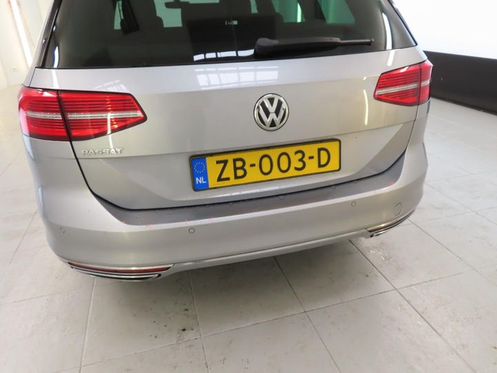 Photo 20 VIN: WVWZZZ3CZKE089197 - VOLKSWAGEN PASSAT 