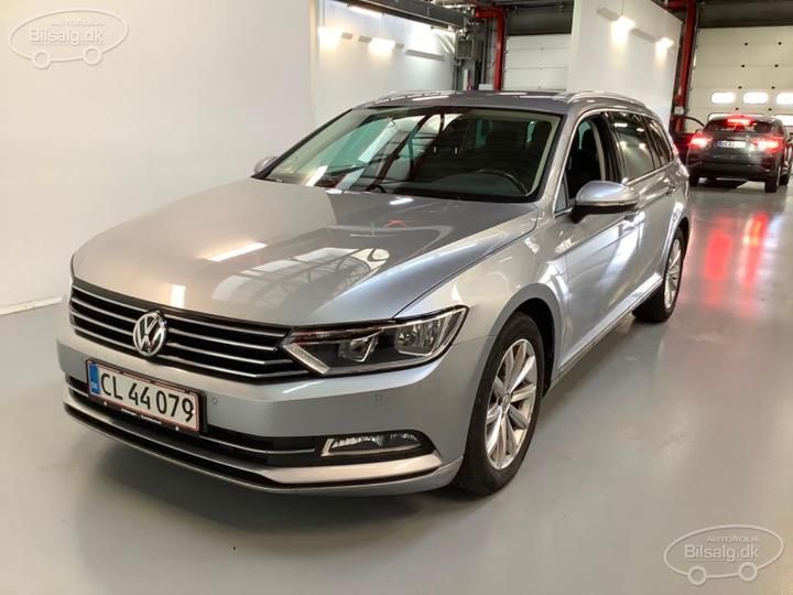 Photo 1 VIN: WVWZZZ3CZKE092375 - VOLKSWAGEN PASSAT 