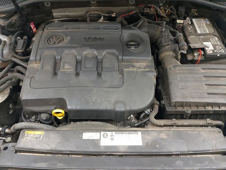 Photo 9 VIN: WVWZZZ3CZKE095250 - VOLKSWAGEN PASSAT 